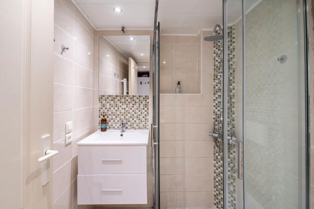 Studio Ideal Pour Deux Voyageurs Sur Marseille Bagian luar foto