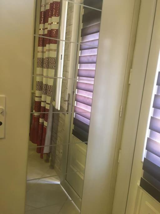 Studio Ideal Pour Deux Voyageurs Sur Marseille Bagian luar foto
