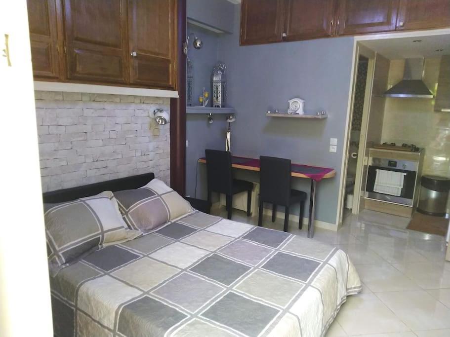 Studio Ideal Pour Deux Voyageurs Sur Marseille Bagian luar foto