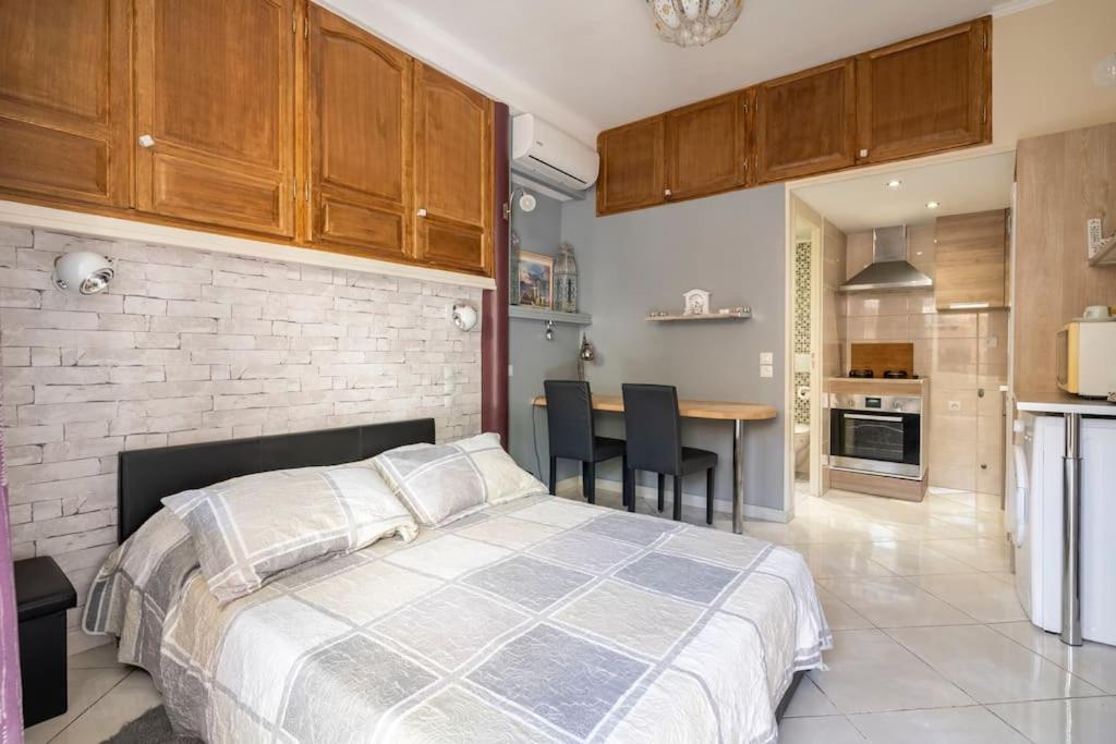 Studio Ideal Pour Deux Voyageurs Sur Marseille Bagian luar foto