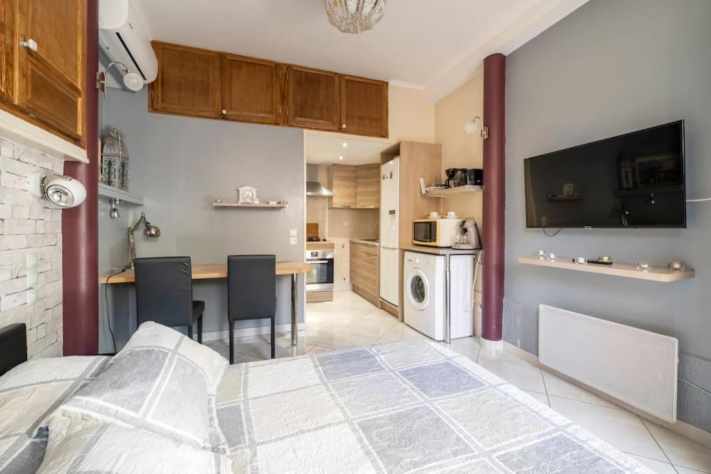 Studio Ideal Pour Deux Voyageurs Sur Marseille Bagian luar foto