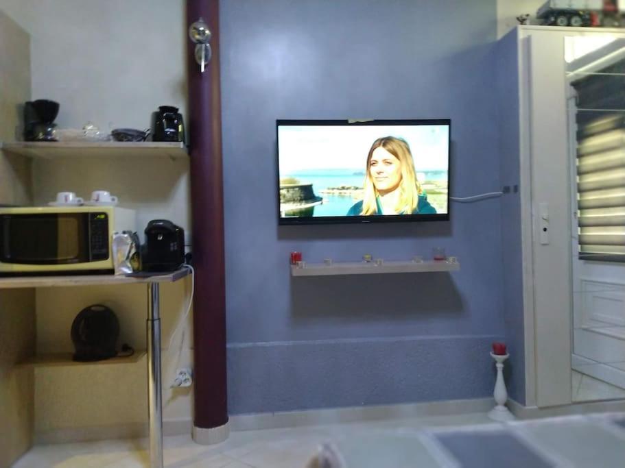 Studio Ideal Pour Deux Voyageurs Sur Marseille Bagian luar foto